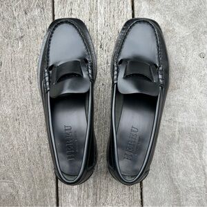 Elegant Black Leather Loafers by Hereu